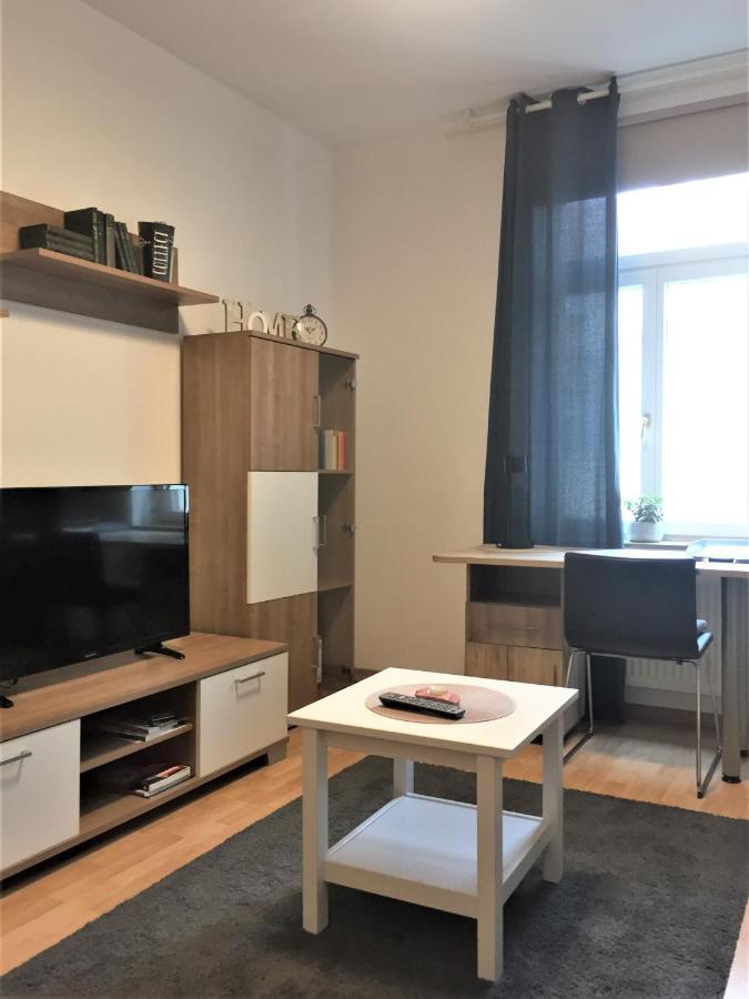 Ferienwohnung Leutzsch Am Leipziger Auenwald Экстерьер фото