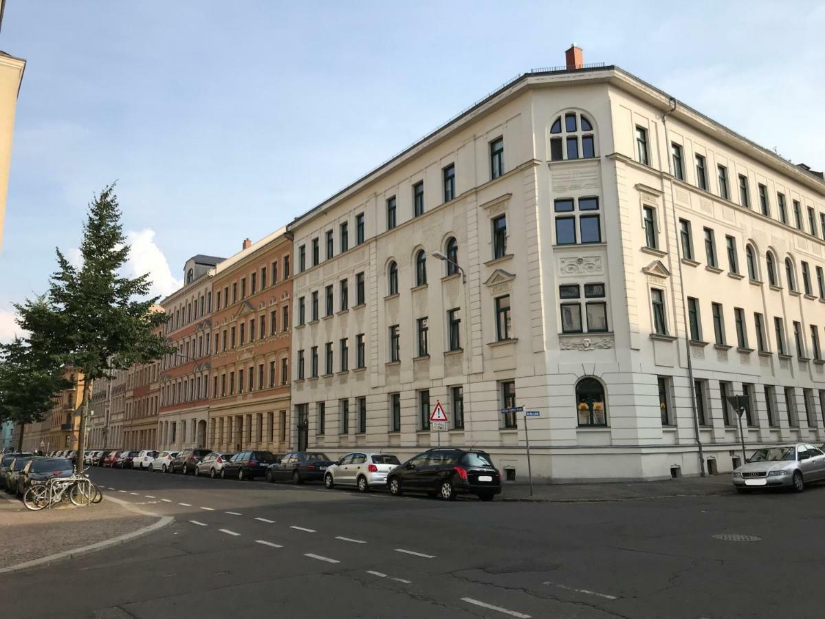 Ferienwohnung Leutzsch Am Leipziger Auenwald Экстерьер фото